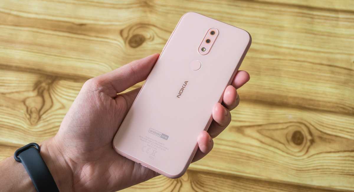 Nokia выпустила уникальный смартфон с большим экраном и солидной батареей за копейки. видео