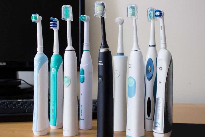 10 лучших электрических зубных щеток для детей в рейтинге 2021 года