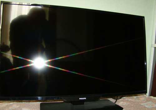 Philips 24PHS4304 - короткий, но максимально информативный обзор. Для большего удобства, добавлены характеристики, отзывы и видео.