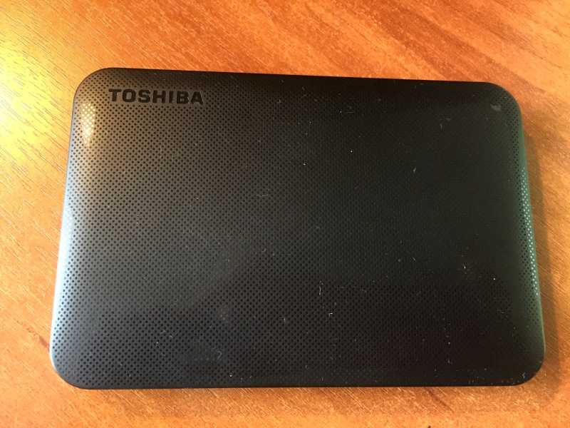 Toshiba привезла в россию ёмкие портативные накопители canvio