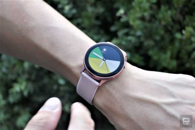 Samsung Galaxy Watch Active2 - короткий, но максимально информативный обзор. Для большего удобства, добавлены характеристики, отзывы и видео.
