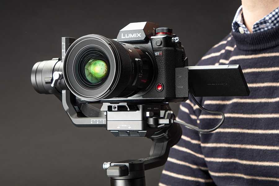 Видеокамеры panasonic: обзор лучших моделей в 2021 году